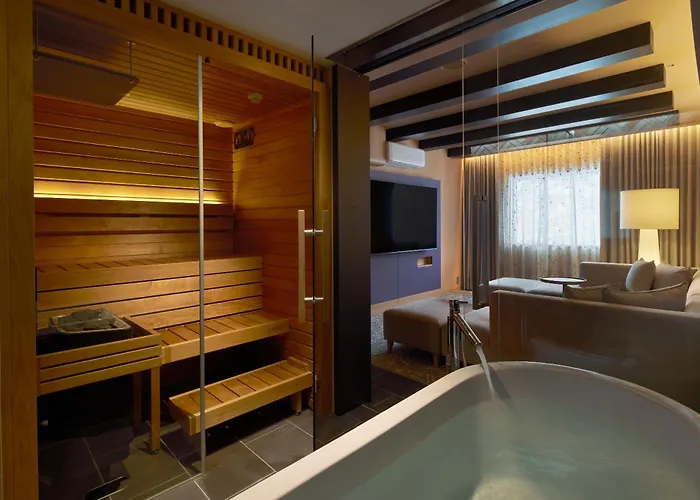 Niseko Hotels With Amazing Views